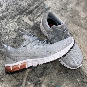 ASICS gel quantum 90 size 7.5